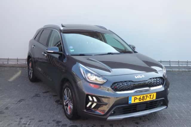 Kia Niro (2022) thumbnail 3