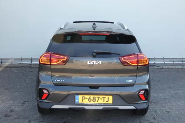 Kia Niro (2022) thumbnail 6