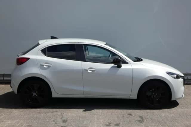 Mazda 2 (2023) thumbnail 4