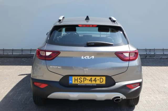 Kia Stonic (2025) thumbnail 6
