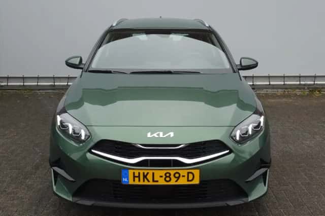 Kia Ceed Sportswagon (2025) thumbnail 2