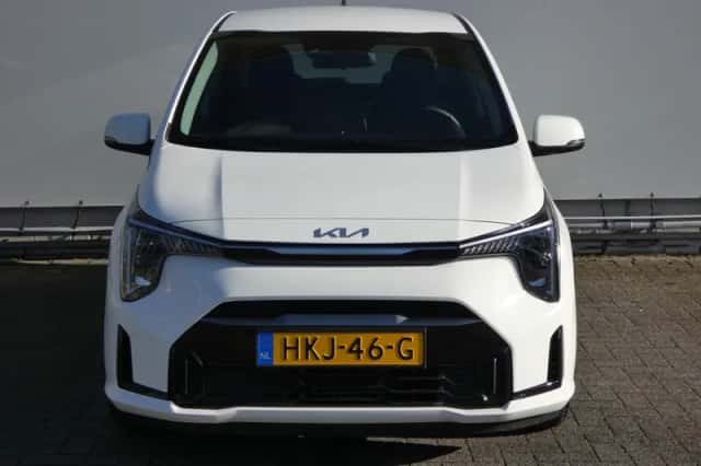 Kia Picanto (2025) thumbnail 2