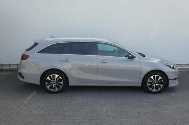 Kia Ceed Sportswagon (2025) thumbnail 4