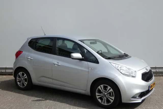 Kia Venga (2017) thumbnail 3