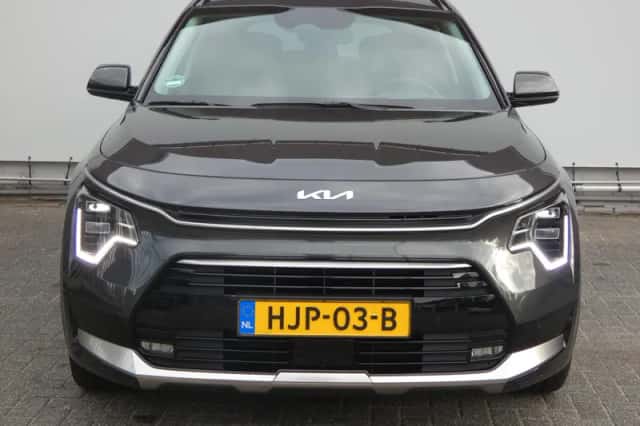Kia Niro (2025) thumbnail 2