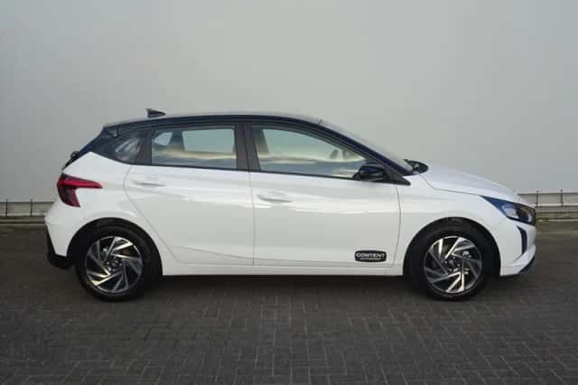 Hyundai i20 (2025) thumbnail 4