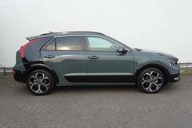 Kia Niro (2023) thumbnail 4