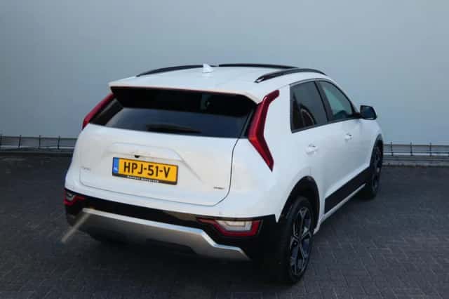 Kia Niro (2025) thumbnail 6