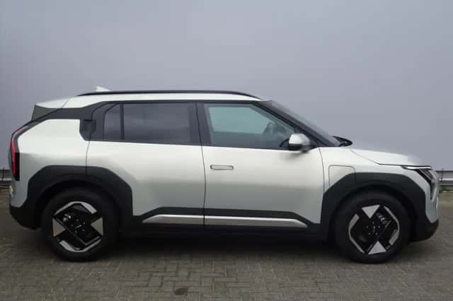 Kia EV3 (2026) thumbnail 4