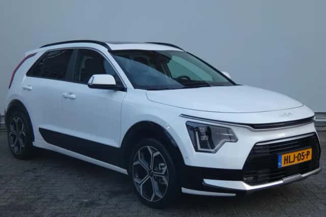 Kia Niro (2025) thumbnail 3