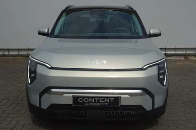 Kia EV3 (2026) thumbnail 2