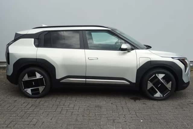 Kia EV3 (2026) thumbnail 4