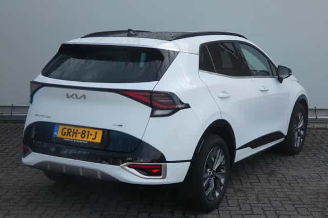Kia Sportage (2024) thumbnail 5
