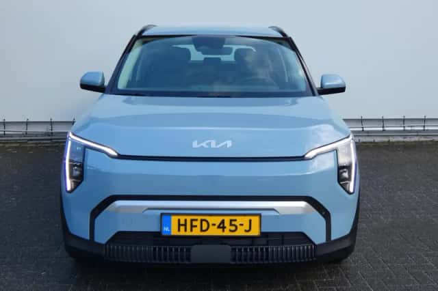 Kia EV3 (2025) thumbnail 2