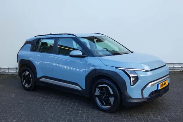 Kia EV3 (2025) thumbnail 3