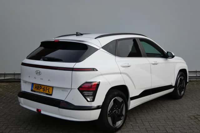 Hyundai Kona (2025) thumbnail 5