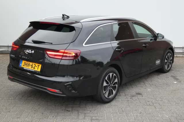 Kia Ceed Sportswagon (2025) thumbnail 4