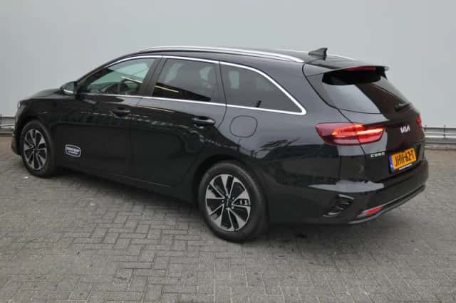 Kia Ceed Sportswagon (2025) thumbnail 6