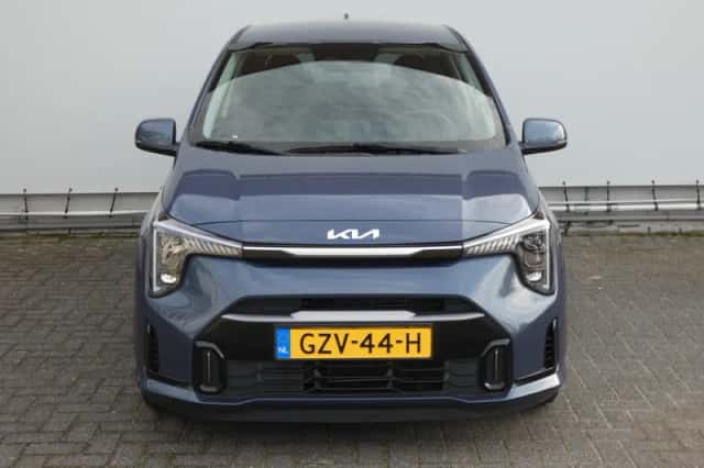 Kia Picanto (2025) thumbnail 2