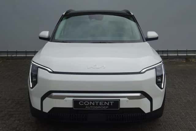 Kia EV3 (2026) thumbnail 2
