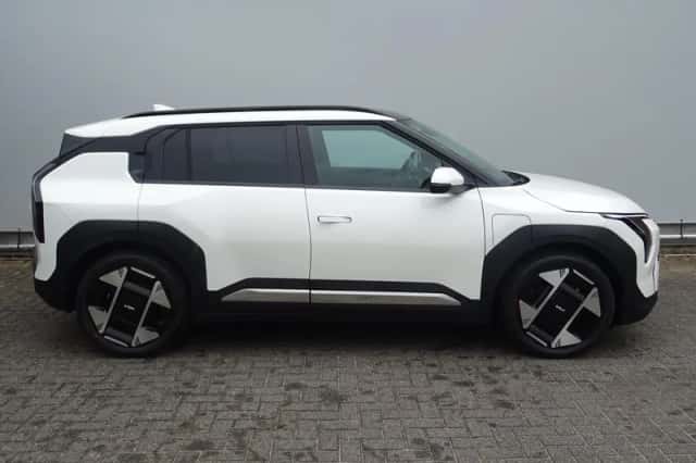 Kia EV3 (2026) thumbnail 4