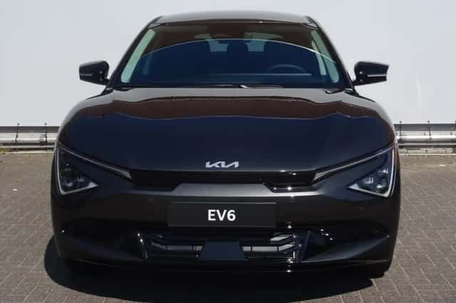 Kia EV6 (2026) thumbnail 2
