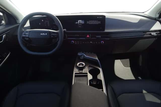 Kia EV6 (2026) thumbnail 6