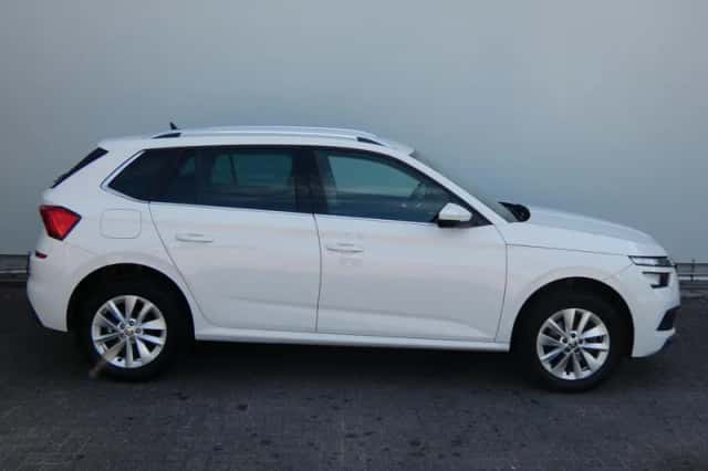 Škoda Kamiq (2023) thumbnail 4
