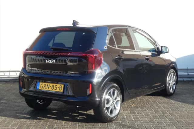 Kia Picanto (2024) thumbnail 5