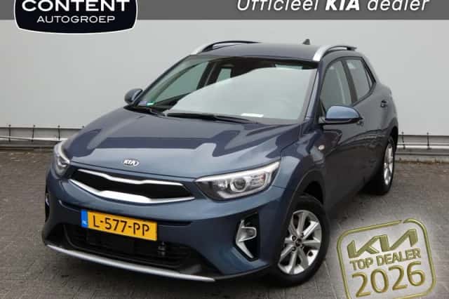 Kia Stonic (2021) thumbnail 1