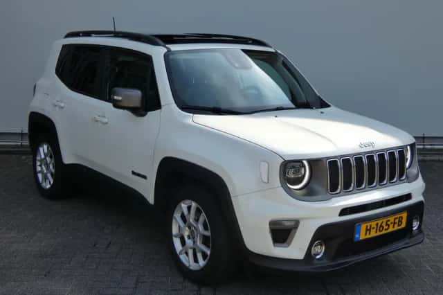 Jeep Renegade (2020) thumbnail 3