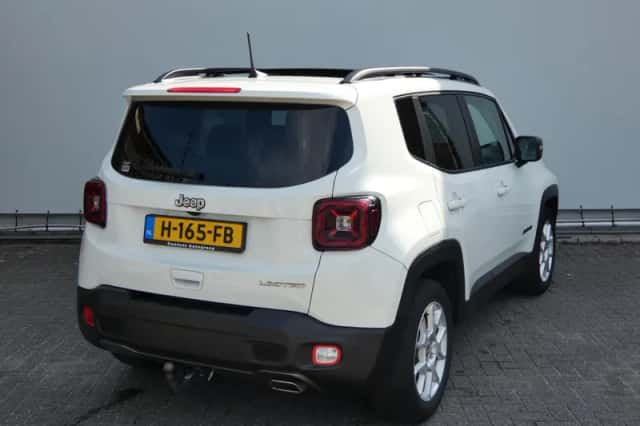 Jeep Renegade (2020) thumbnail 5