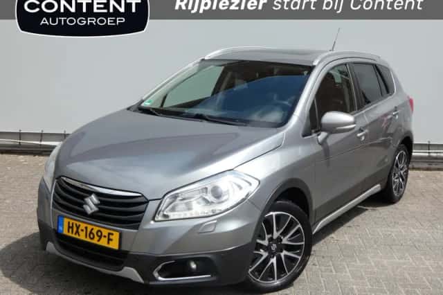 Suzuki S-Cross (2016) thumbnail 1