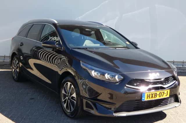 Kia Ceed Sportswagon (2025) thumbnail 3