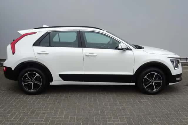 Kia Niro (2026) thumbnail 4