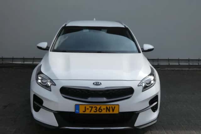 Kia XCeed (2020) thumbnail 2