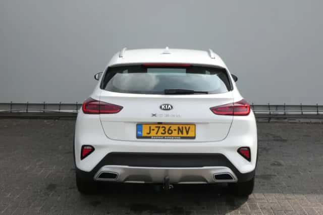 Kia XCeed (2020) thumbnail 6