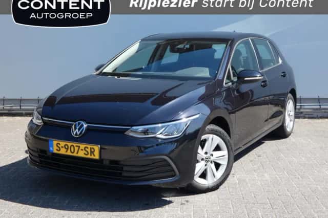 Volkswagen Golf (2023) thumbnail 1