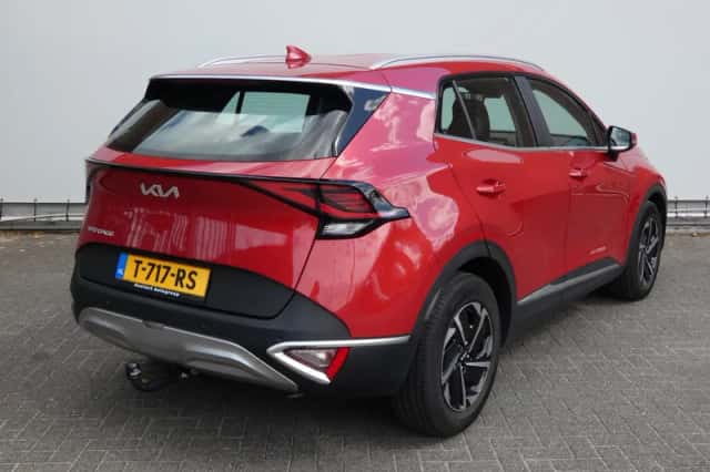 Kia Sportage (2023) thumbnail 5