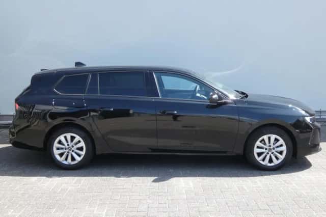 Opel Astra (2023) thumbnail 4