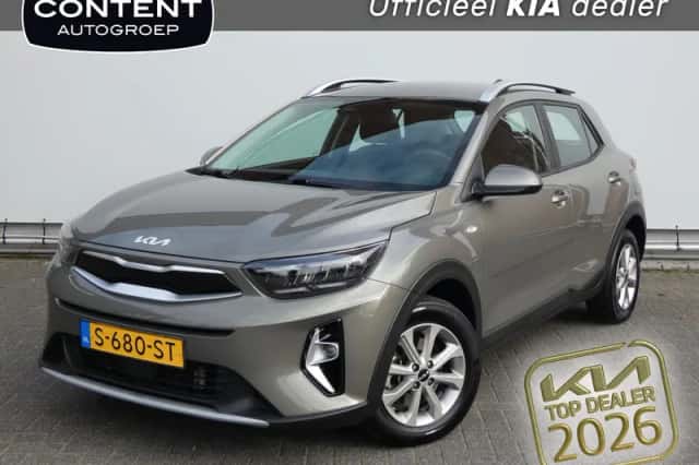 Kia Stonic (2023) thumbnail 1