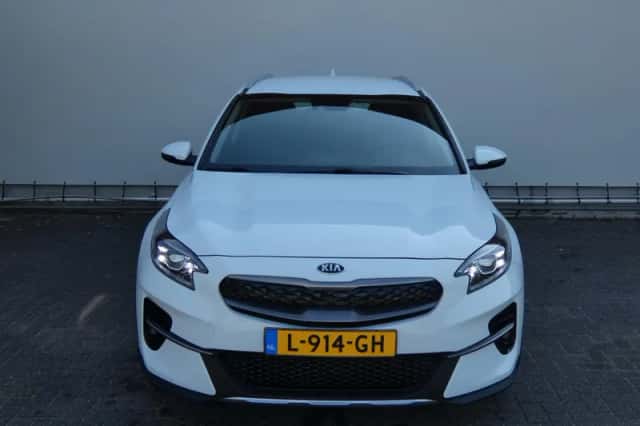 Kia XCeed (2021) thumbnail 2