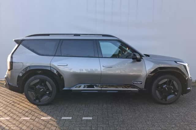 Kia EV9 (2026) thumbnail 3