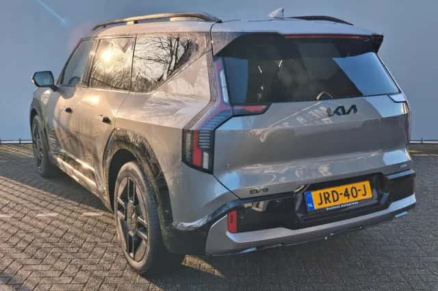 Kia EV9 (2026) thumbnail 5