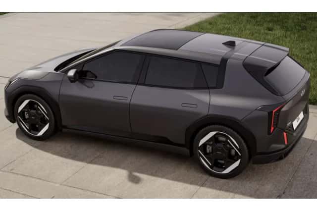 Kia EV4 (2026) thumbnail 2