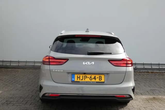 Kia Ceed Sportswagon (2025) thumbnail 6