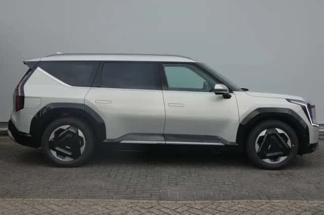 Kia EV9 (2026) thumbnail 4