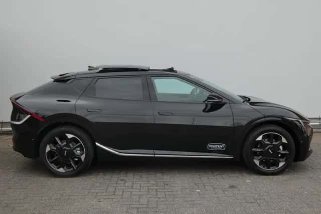 Kia EV6 (2025) thumbnail 4