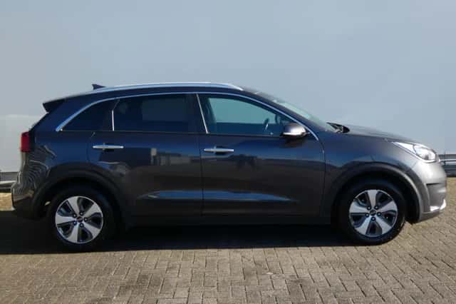 Kia Niro (2020) thumbnail 4