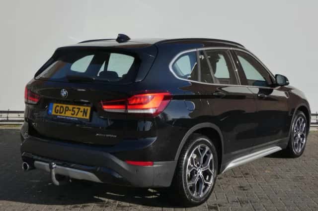 BMW X1 (2021) thumbnail 5